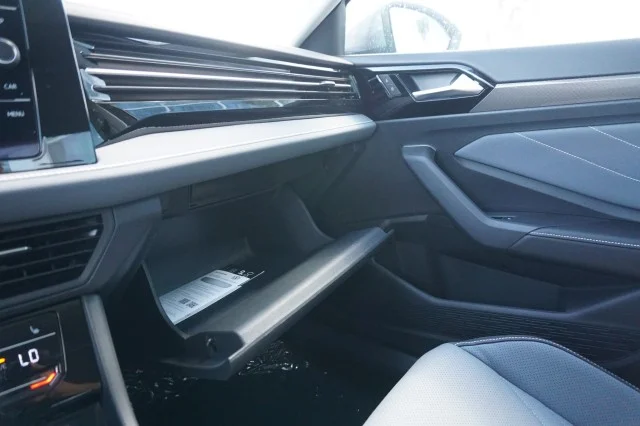 New 2026 Platinum Gray Metallic Volkswagen SEL image 35