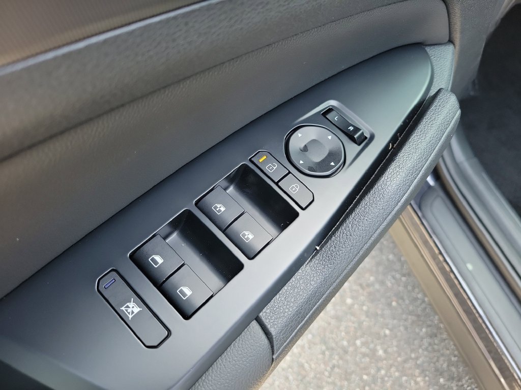 New 2026 Panthera Metal Kia EX image 22