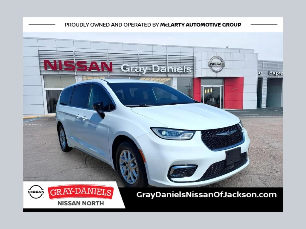 2025 Chrysler Pacifica