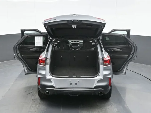 Used 2023 Gray Chevrolet RS image 27