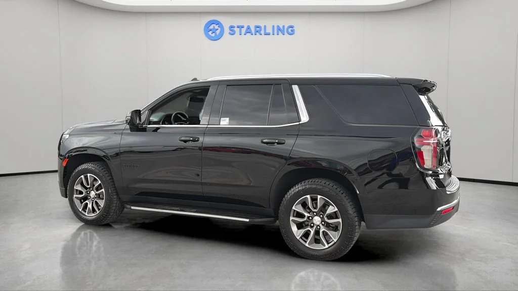 Used 2022 Black Chevrolet LT image 4