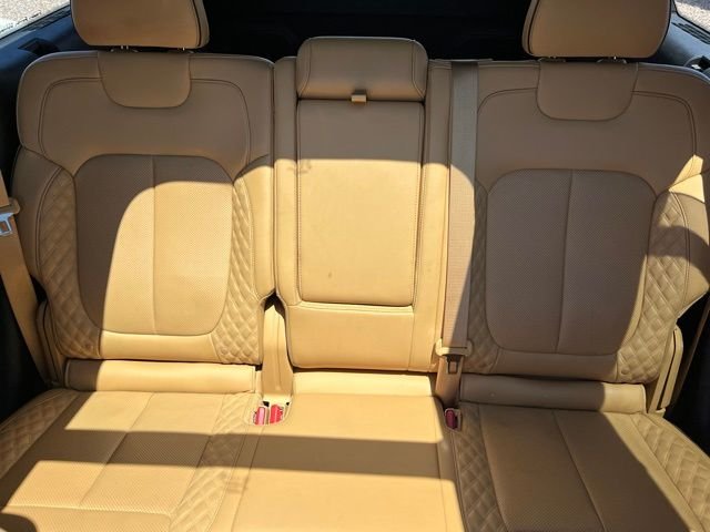 Used 2022 Silver Zynith Jeep Summit 4xe image 15