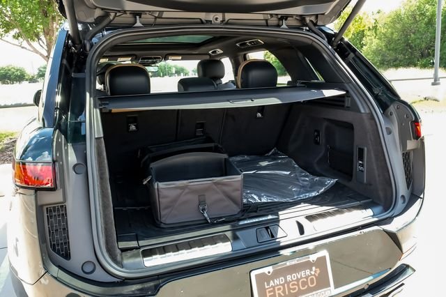 New 2026  Land Rover Dynamic SE image 60