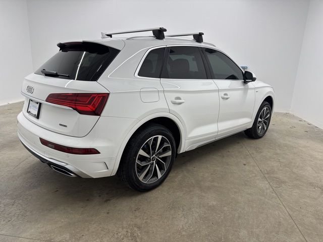 Used 2022 White Audi 45 S line Premium image 5