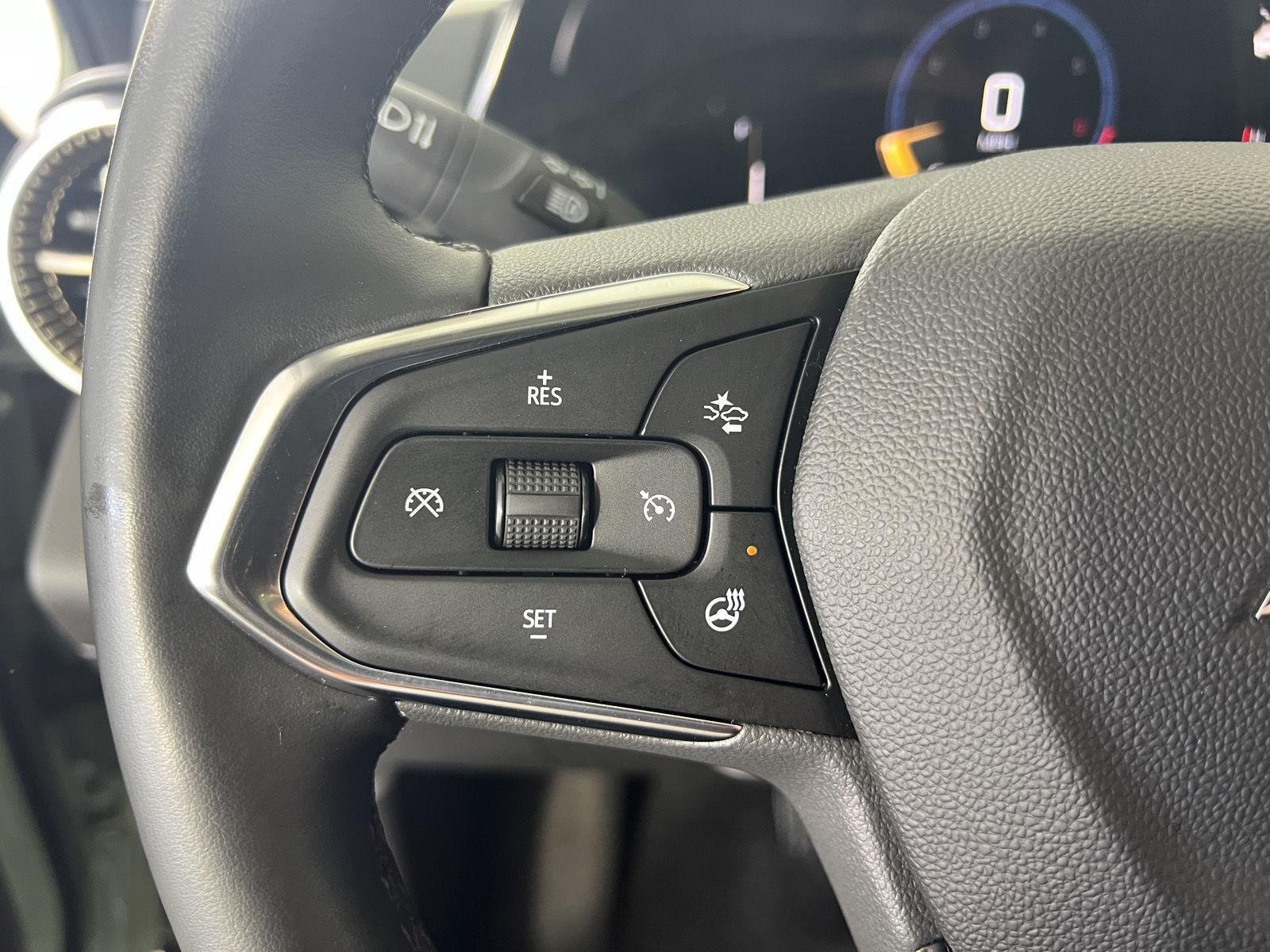 Used 2025 Cacti Green Chevrolet ACTIV image 9