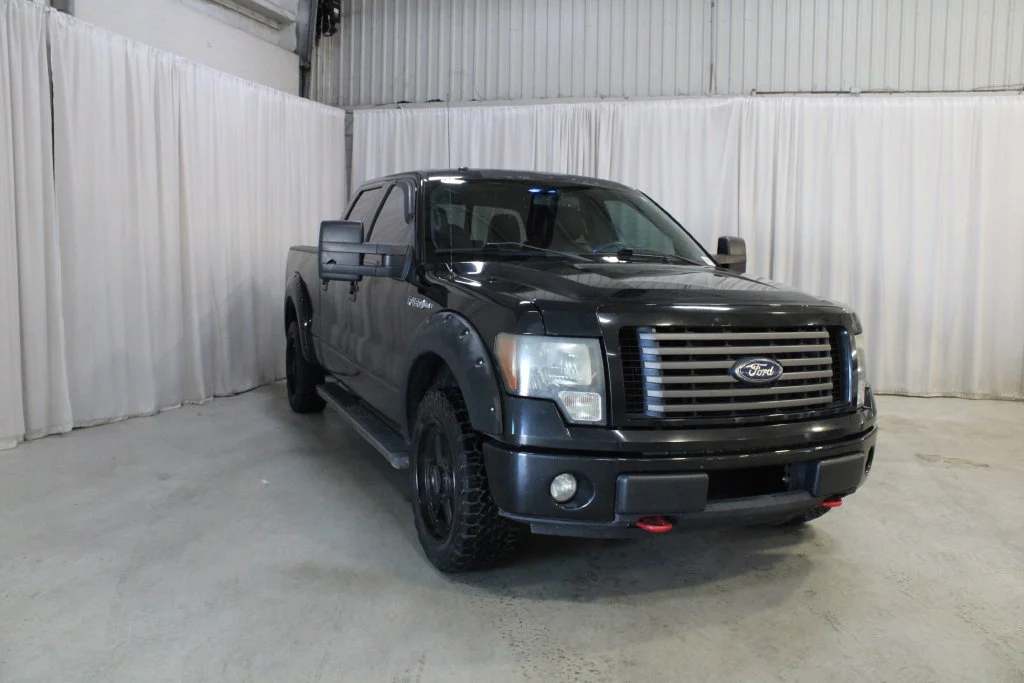 Used 2011 Black Ford XL image 32