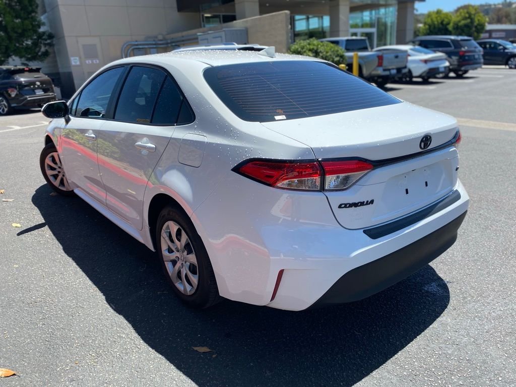 Used 2025 White Toyota LE image 3