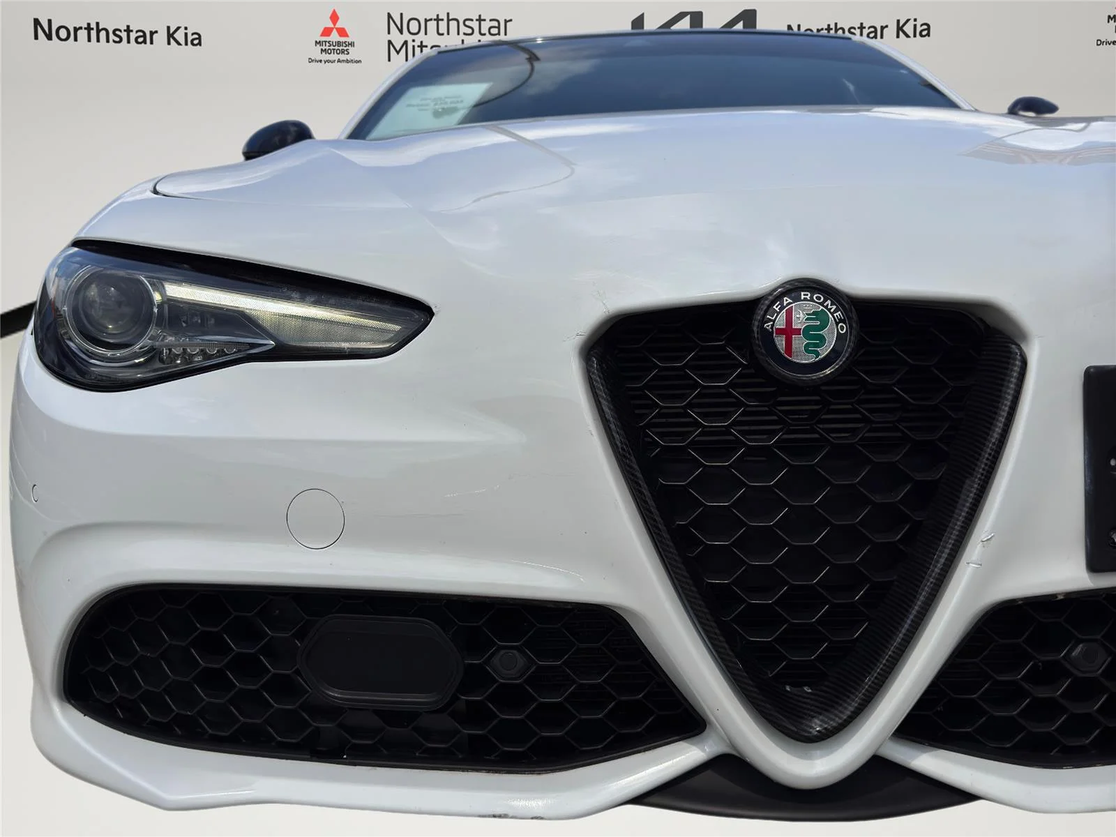 Used 2023 Alfa White Alfa Romeo Veloce image 27