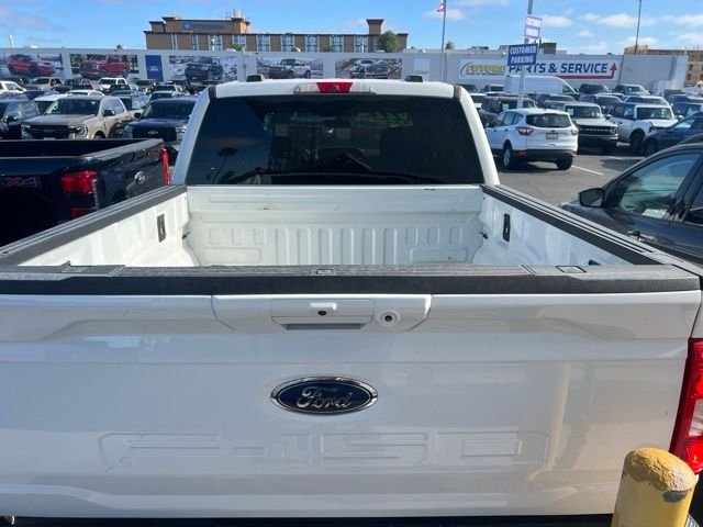 Used 2022 White Ford XLT image 12