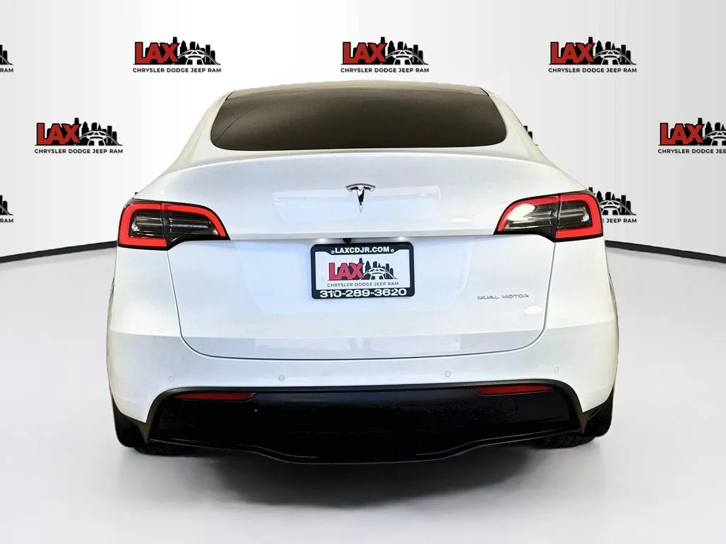 Used 2022 White Tesla Long Range image 6
