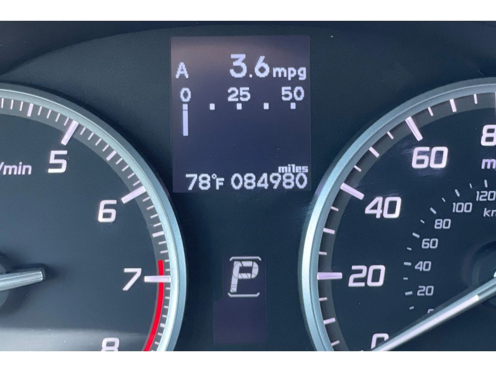 Used 2017 White Diamond Pearl Acura w/AcuraWatch Plus image 42