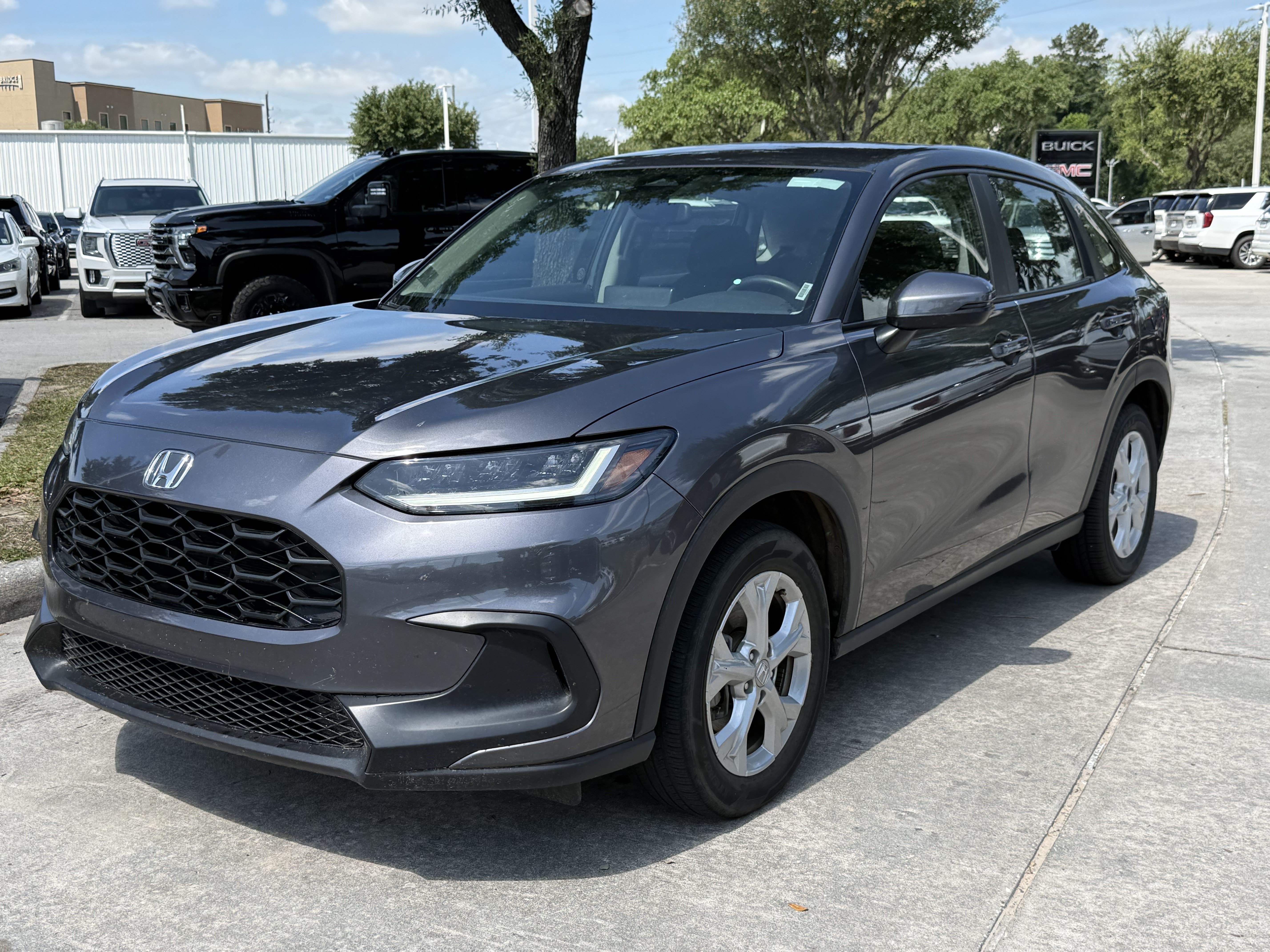 2025 Honda HR-V LX - Photo 8