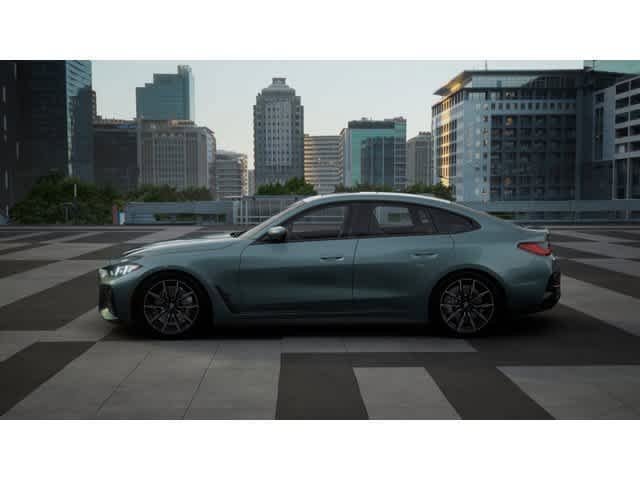 New 2026 Cape York Green Metallic BMW eDrive40 image 4