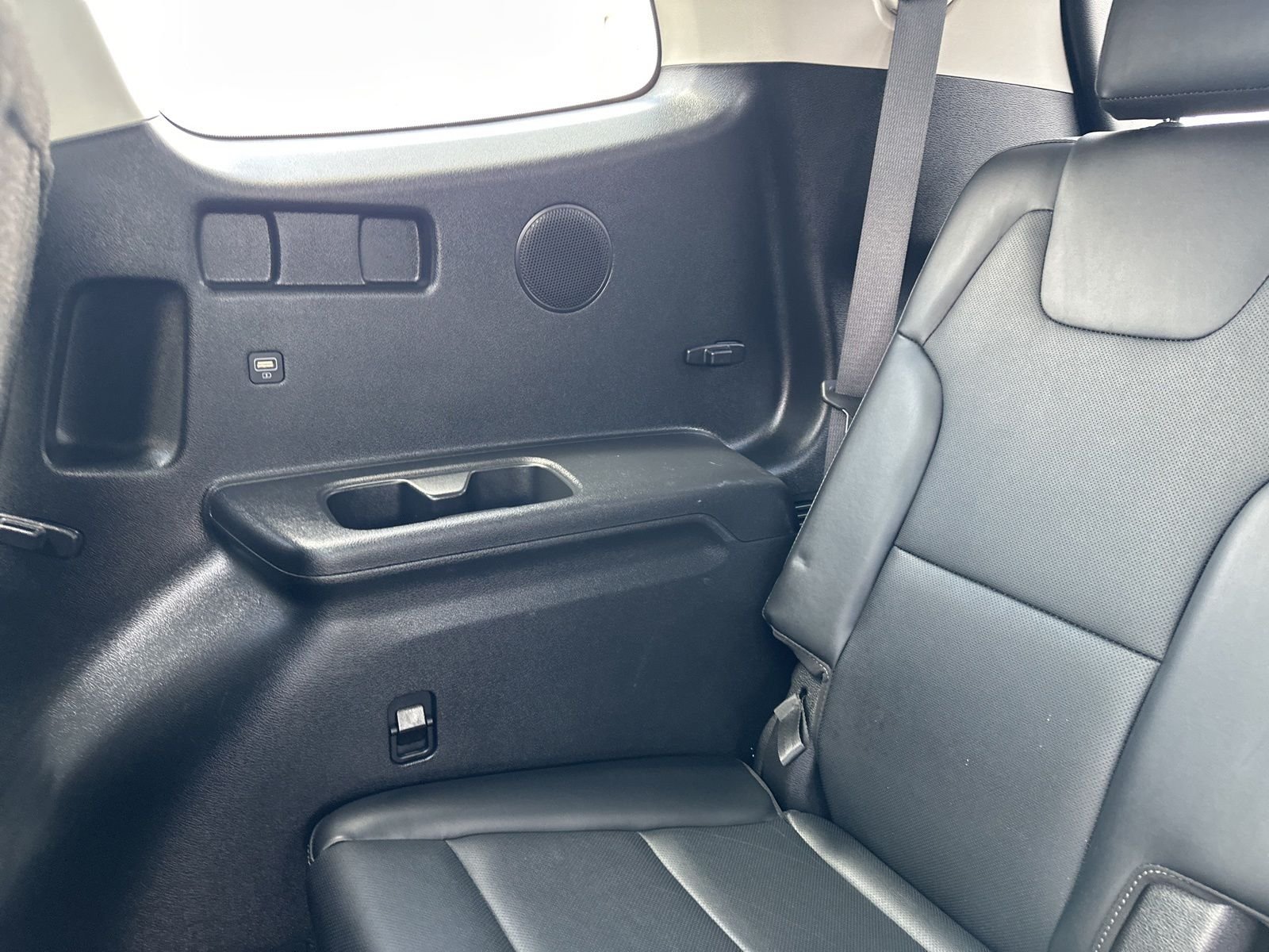 Used 2020 Green Kia SX image 28