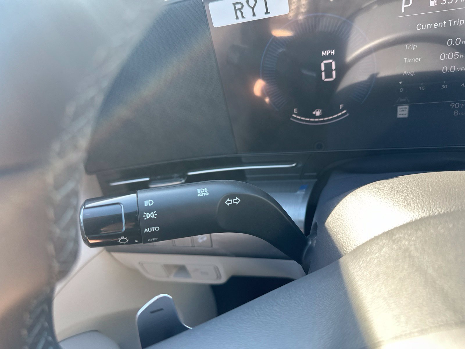 New 2027 White Hyundai SEL Premium AWD image 33