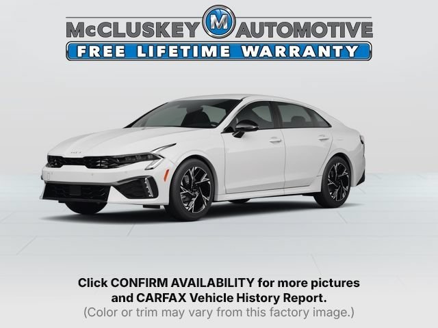 Used 2025 White Kia GT-Line image 1
