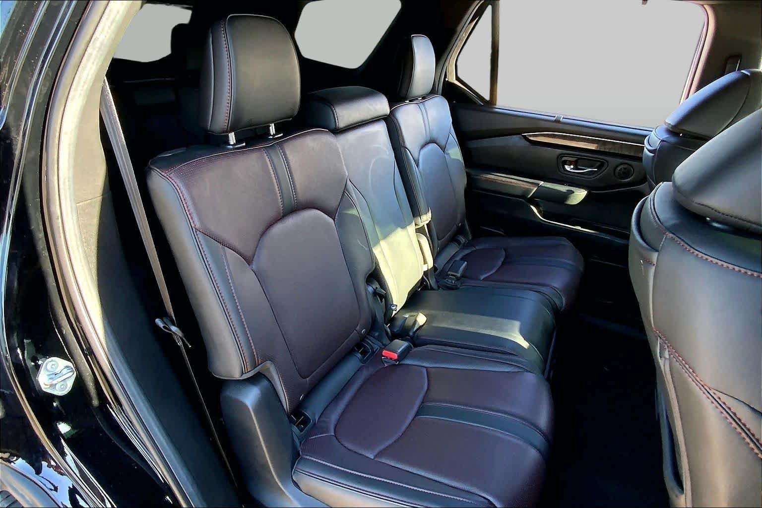Used 2025 Crystal Black Pearl Honda Black Edition image 20