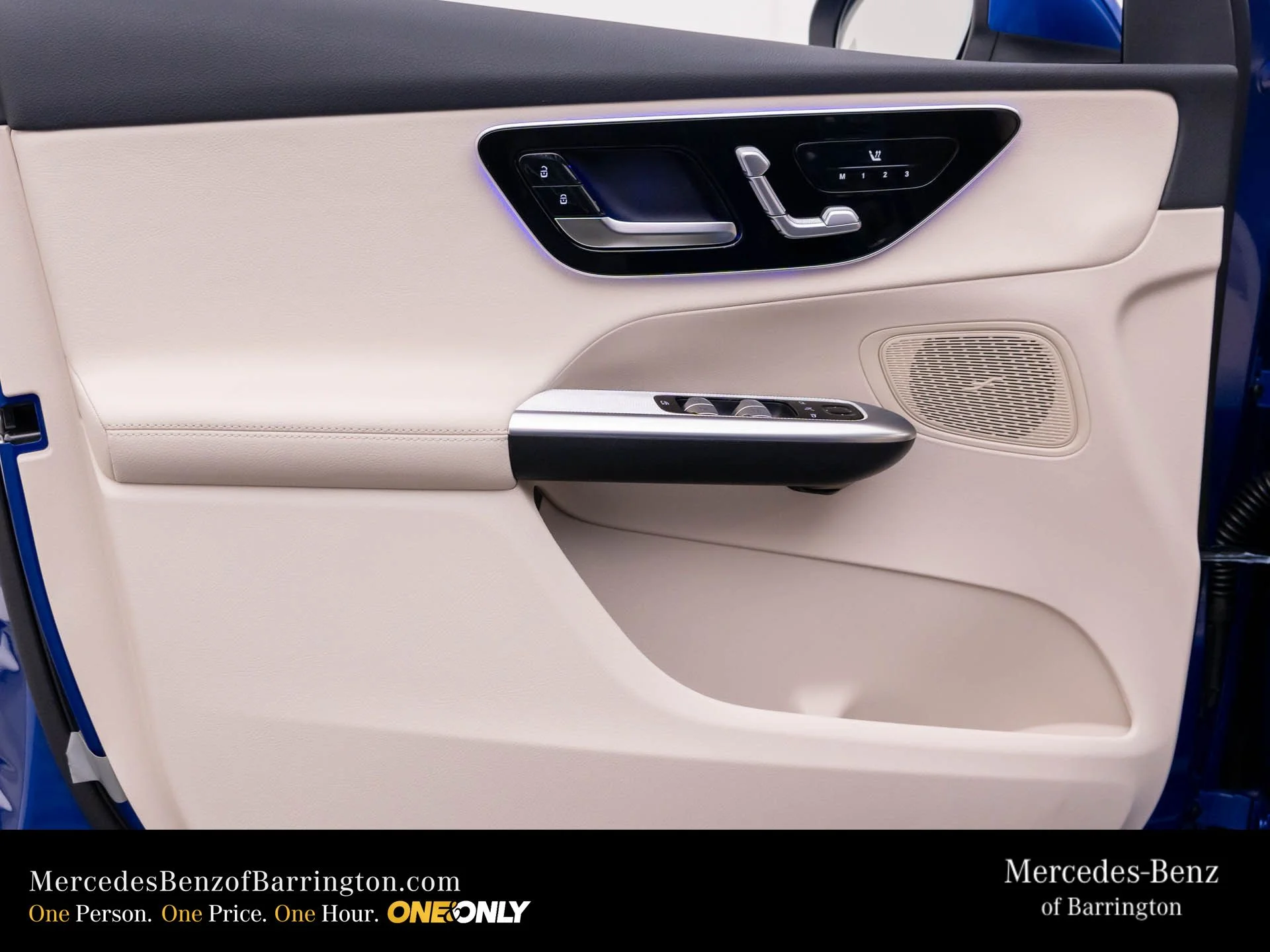 New 2026 Blue Mercedes-Benz GLC 300 image 15