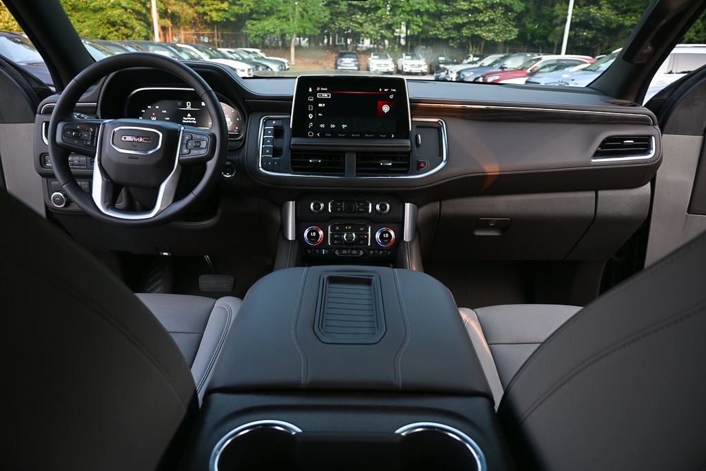 Used 2023 Blue GMC SLT image 16