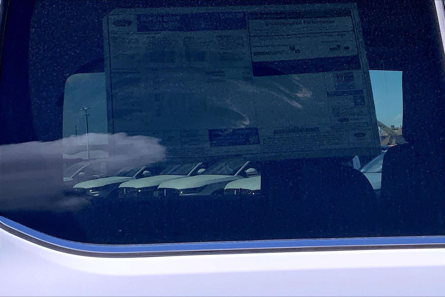 New 2027 Star White Metallic Tri-Coat Ford F-350® King Ranch® image 22
