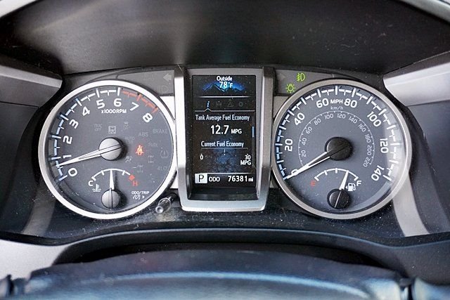 Used 2021 Black Toyota SR5 image 31