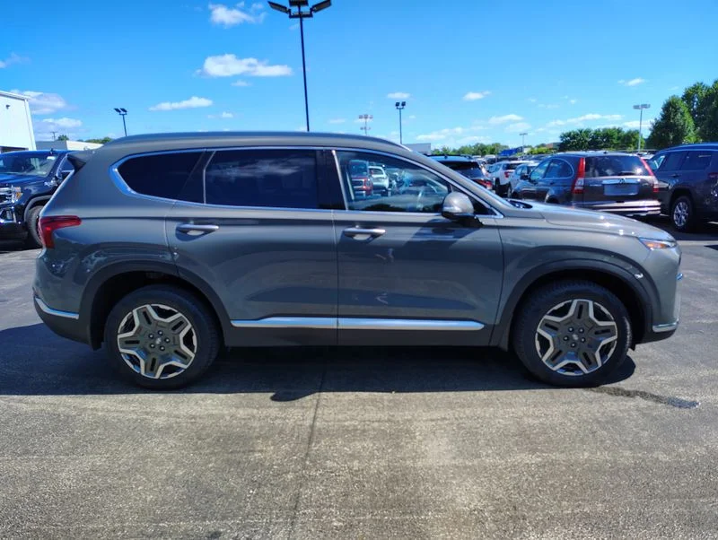 Used 2022 Gray Hyundai Limited image 2
