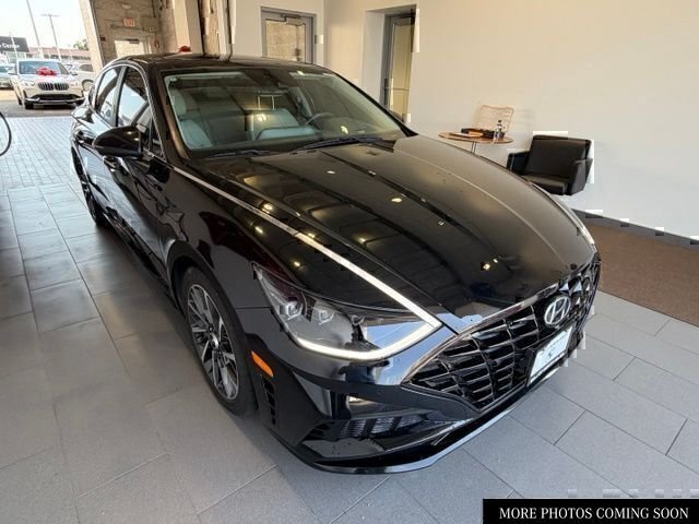 Pre-Owned 2020 Hyundai Sonata Limited FWD