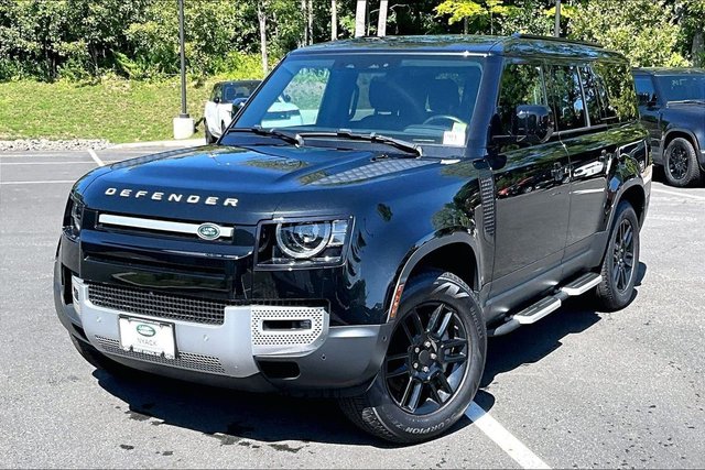 2024 Land Rover Defender 130 S