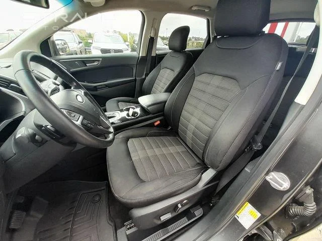Used 2018 Magnetic Ford SEL image 37