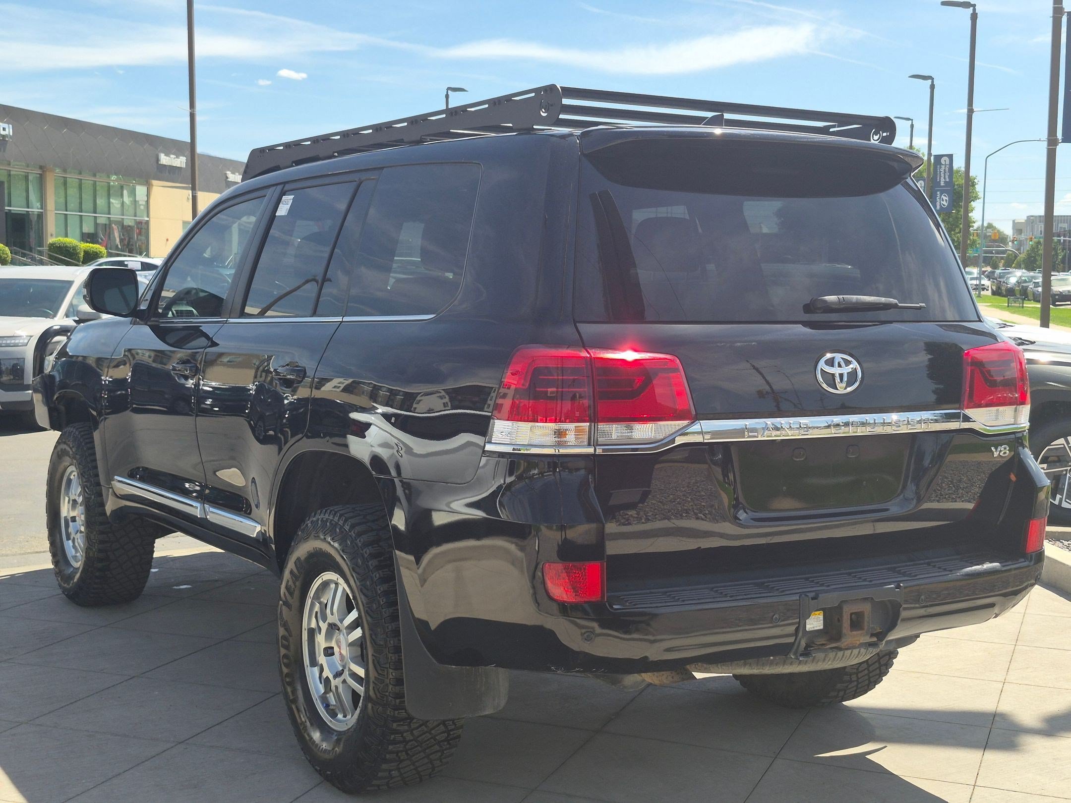 Used 2017 Midnight Black Metallic Toyota Base image 4