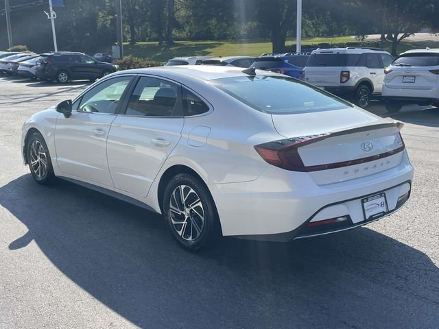 Certified Used 2022 White Hyundai Blue image 4