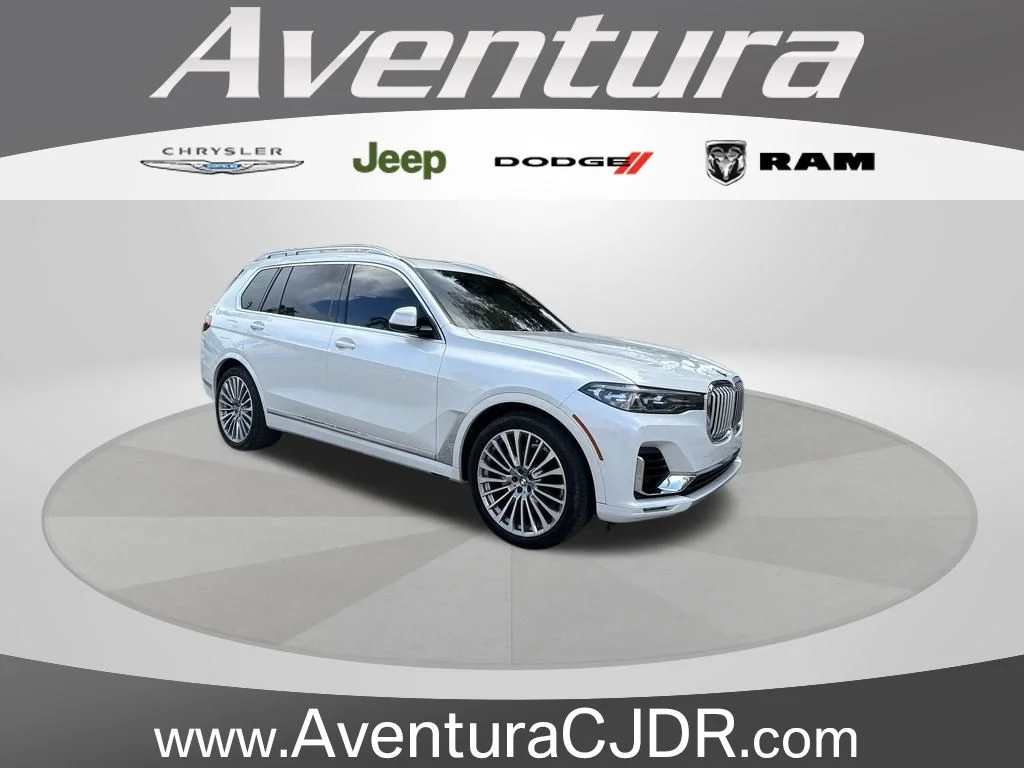 2020 BMW X7 xDrive40i's photo