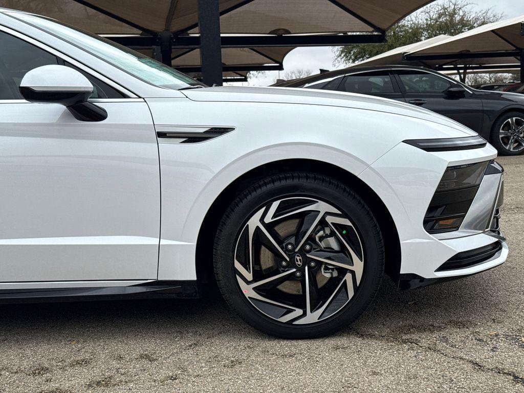 New 2026 White Hyundai SEL Sport image 5