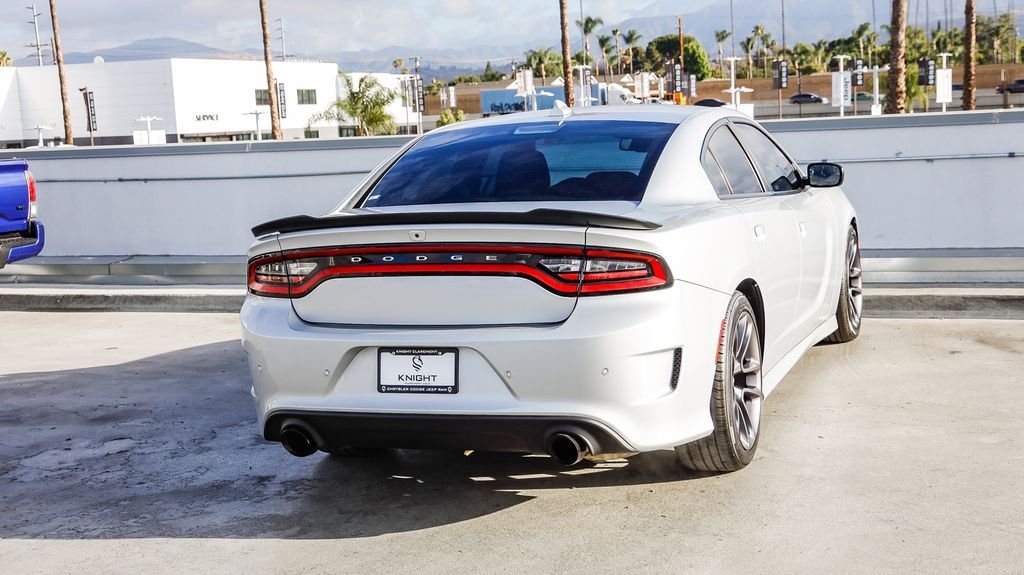Used 2023 Triple Nickel Clearcoat Dodge R/T Scat Pack image 9