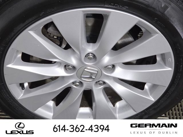 Used 2013 Black Honda Touring image 12