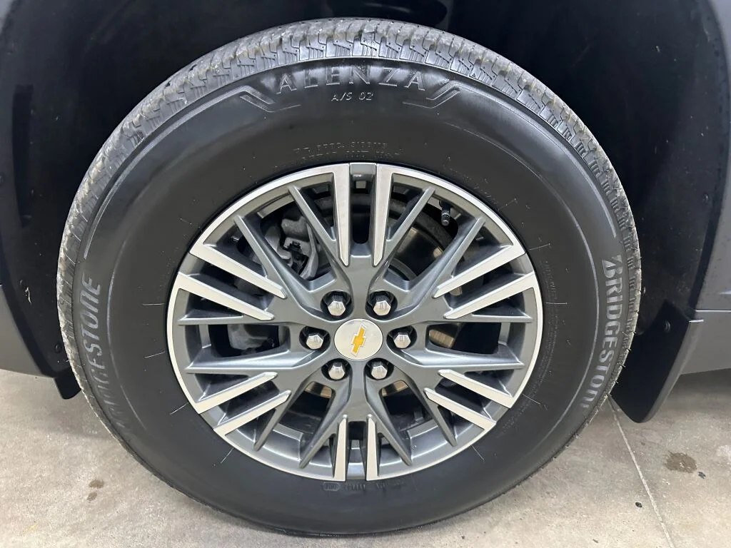 2024 Chevrolet Traverse 1LT - Photo 37