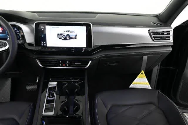 2026 Volkswagen Atlas Cross Sport SE w/Tech - Photo 26