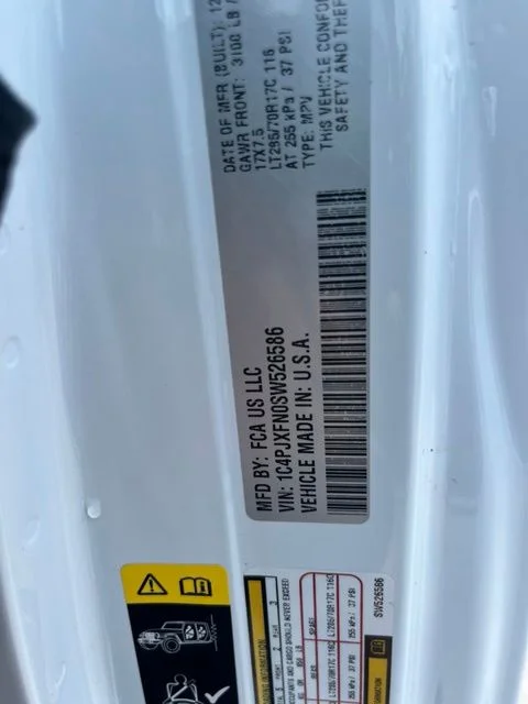 Used 2025 White Jeep Rubicon image 15