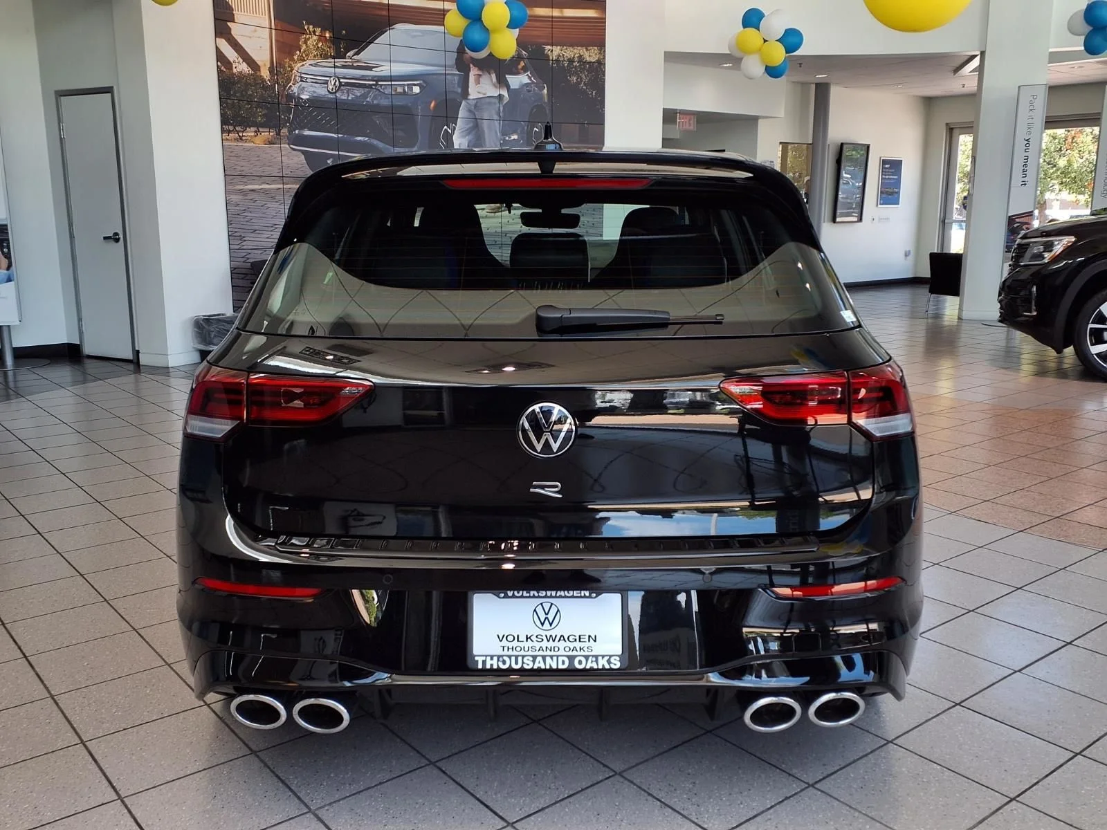 New 2026 Mythos Black Metallic Volkswagen 2.0T image 6