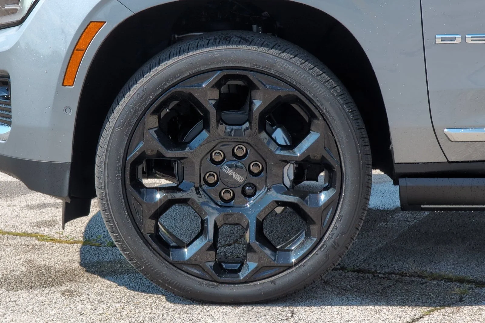 New 2026 Sterling Metallic GMC Denali image 29
