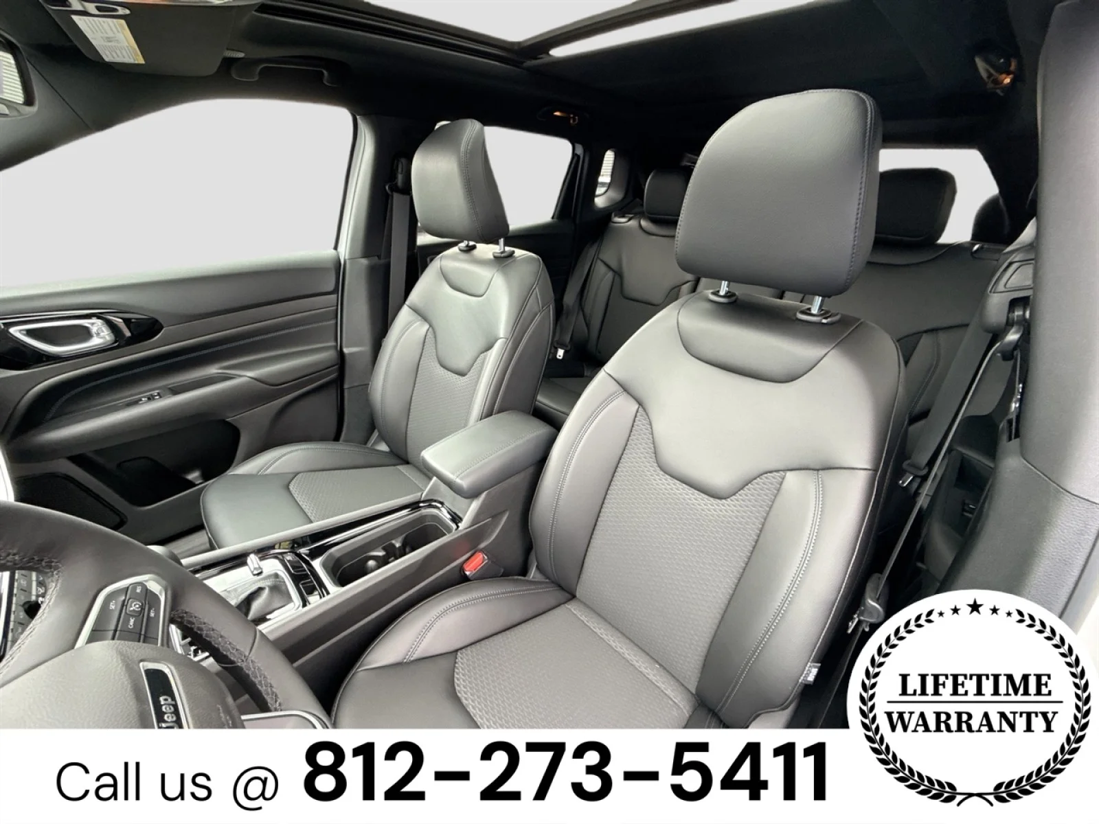 New 2026 Bright White Clearcoat Jeep Latitude Altitude image 21