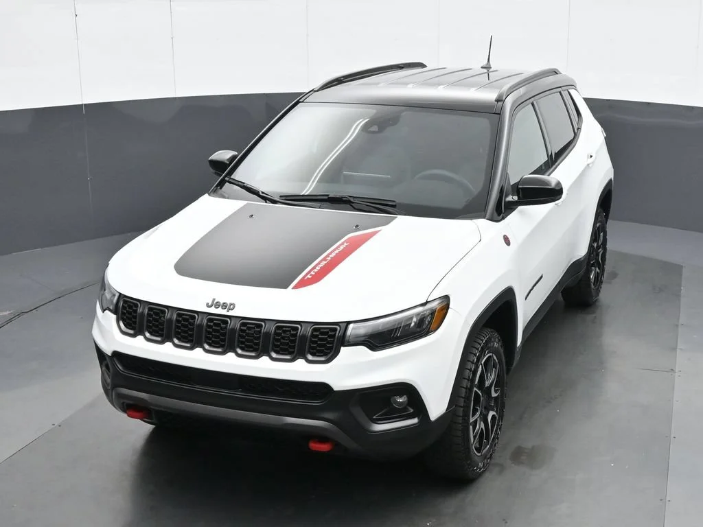 Used 2026 White Jeep Trailhawk image 20