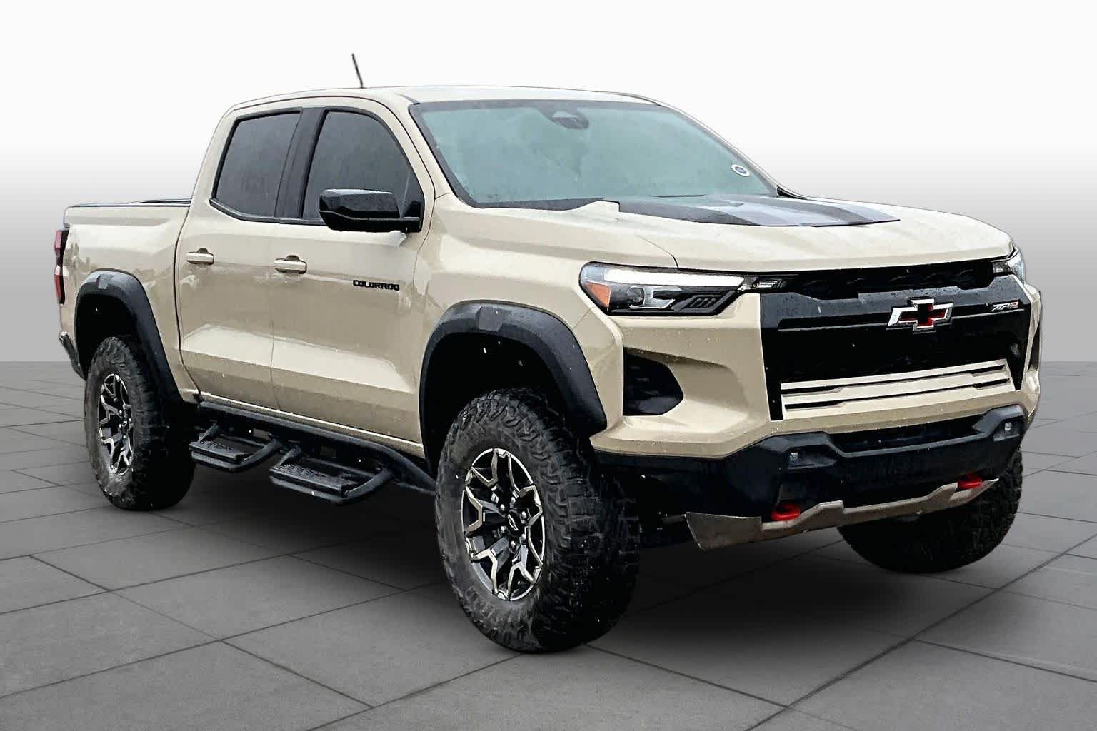 Used 2024 Sand Dune Metallic Chevrolet 4WD ZR2 image 2