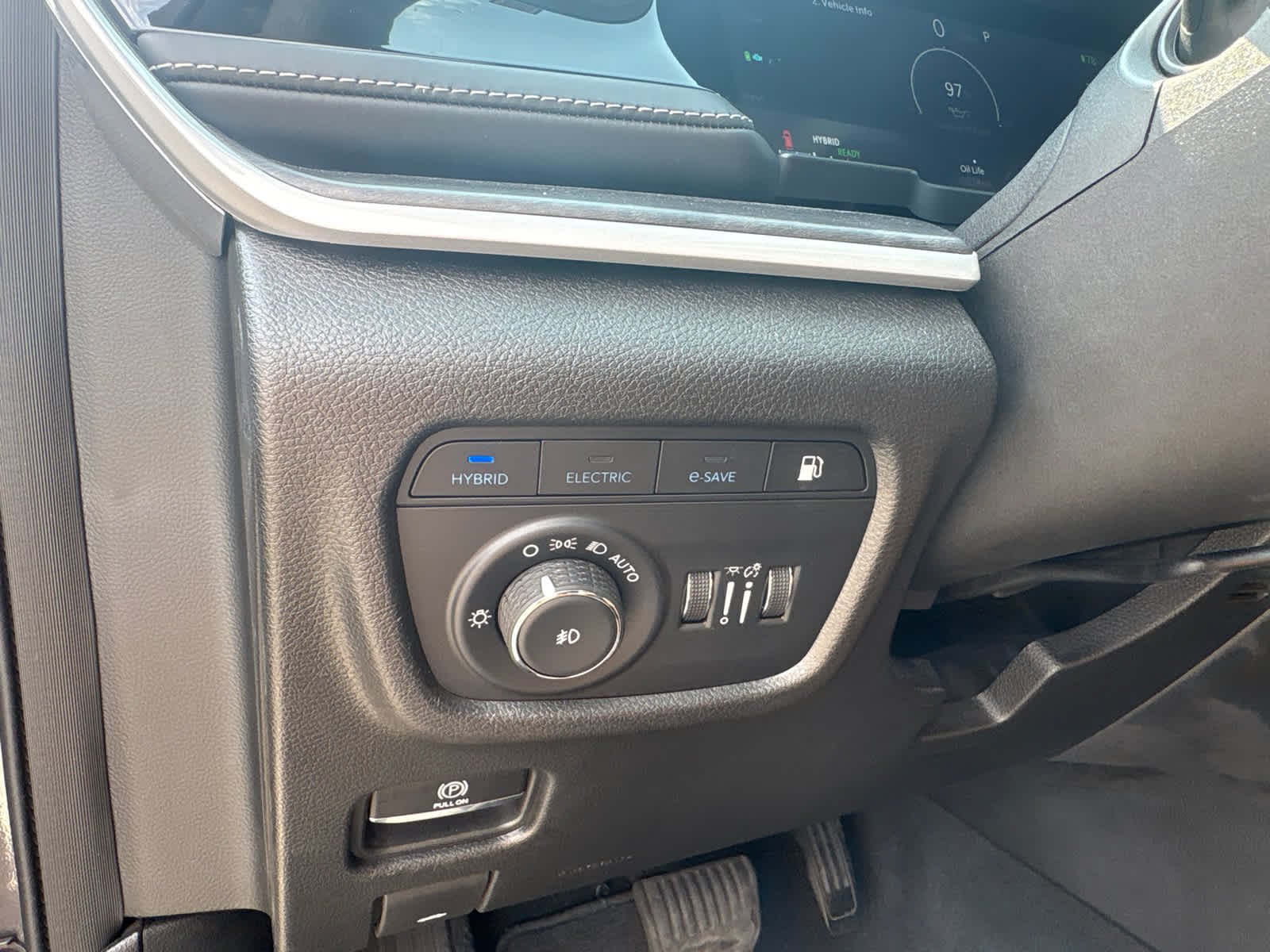 Used 2022 Baltic Gray Metallic Clearcoat Jeep  image 21