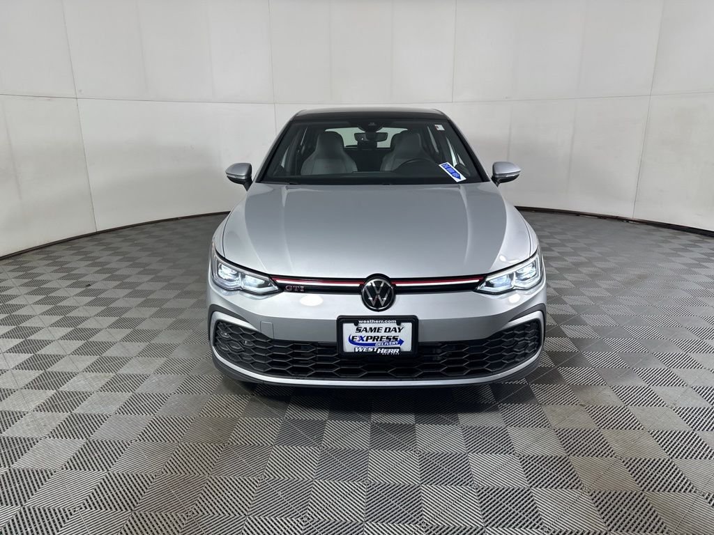 Used 2023 Silver Volkswagen 2.0T SE image 25