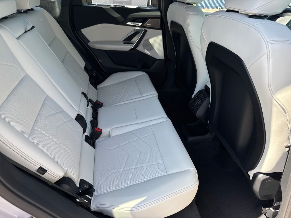 New 2027 Dune Grey Metallic BMW xDrive28i image 16