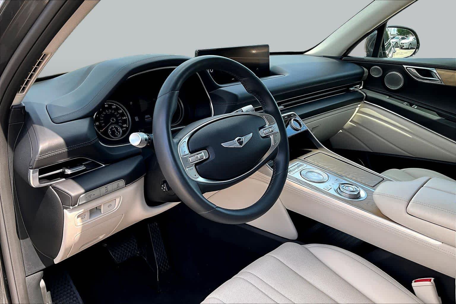 Used 2022 Himalayan Gray Genesis  image 16