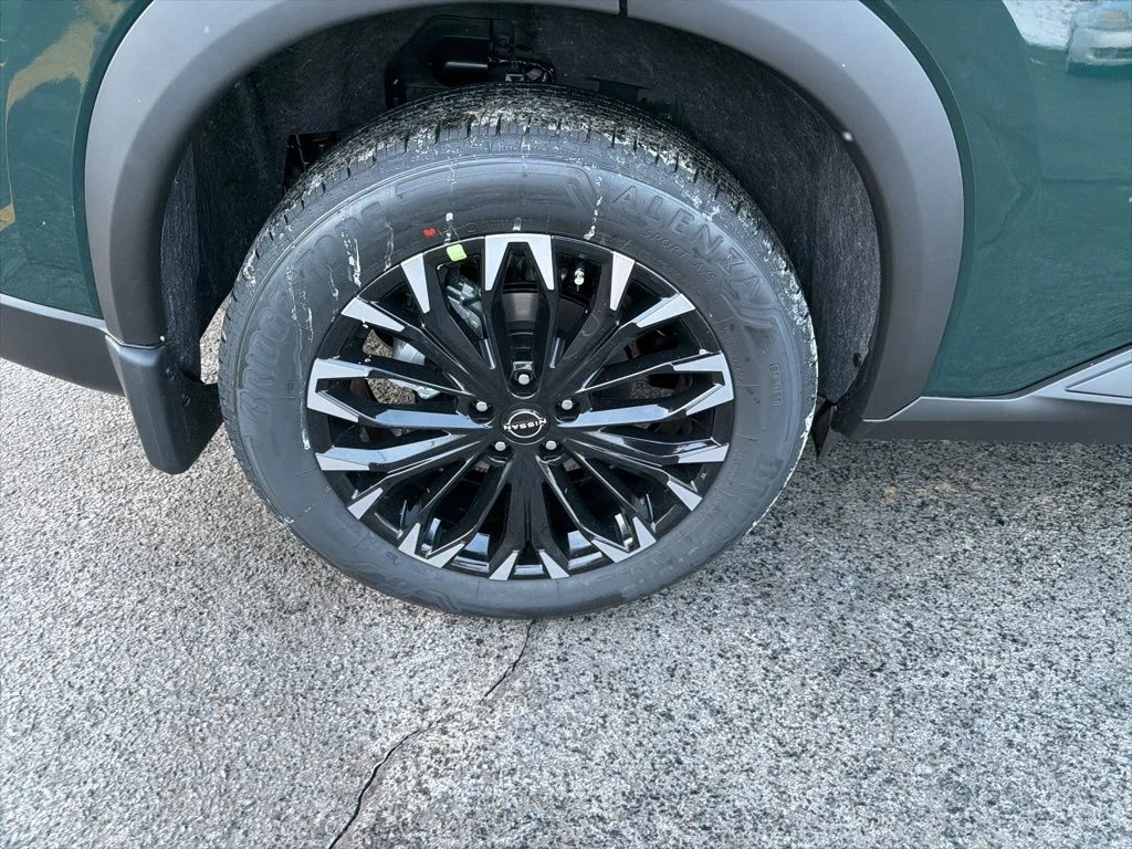 New 2026 Obsidian Green Pearl Nissan Dark Armor™ image 13