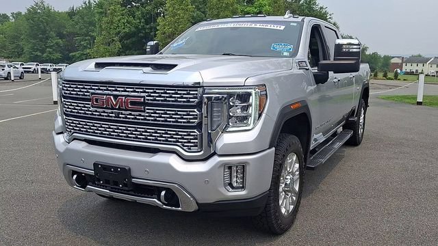 Used 2023 Quicksilver Metallic GMC Denali image 5