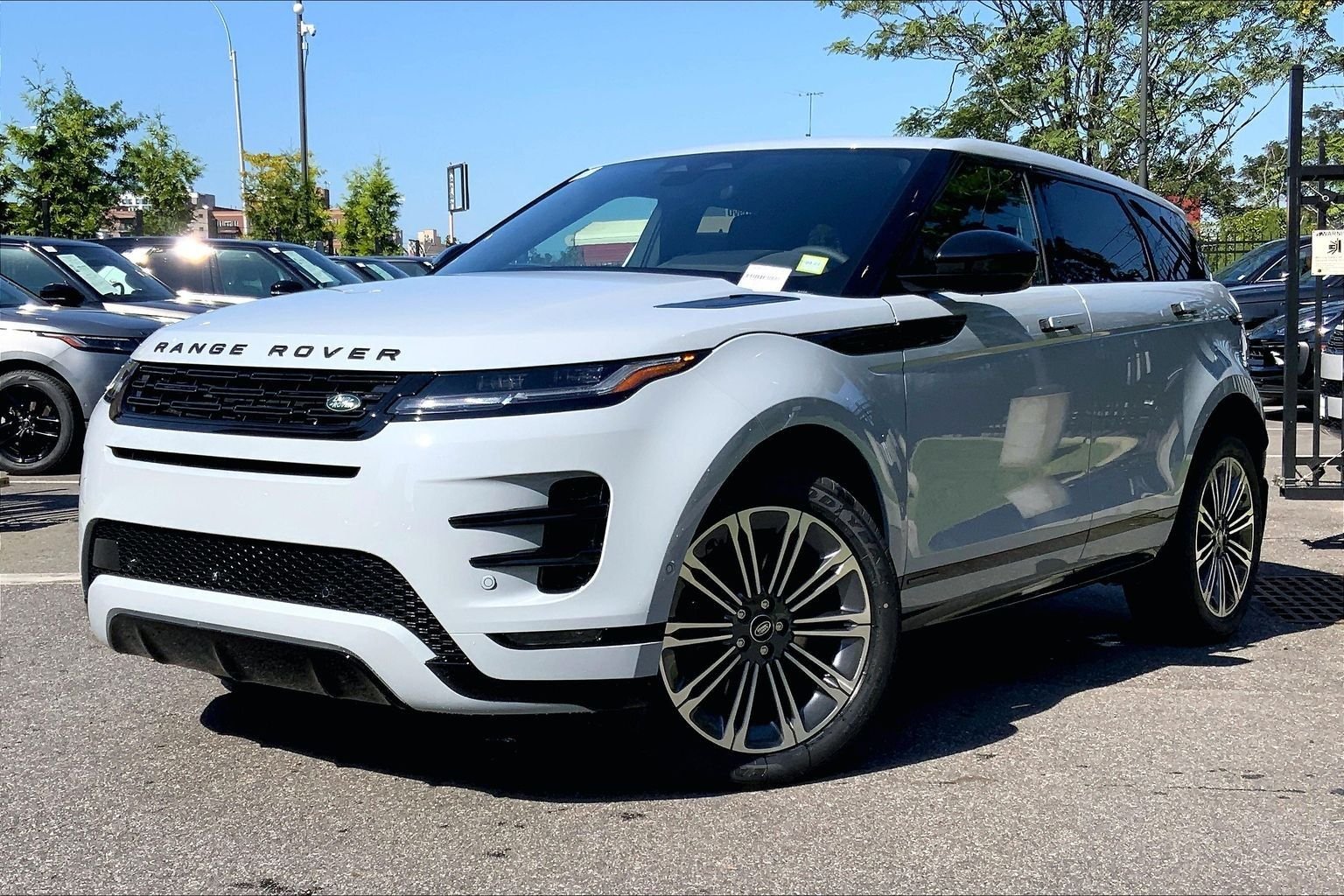 New 2026 Arroios Grey Land Rover Hoxton Edition image 1